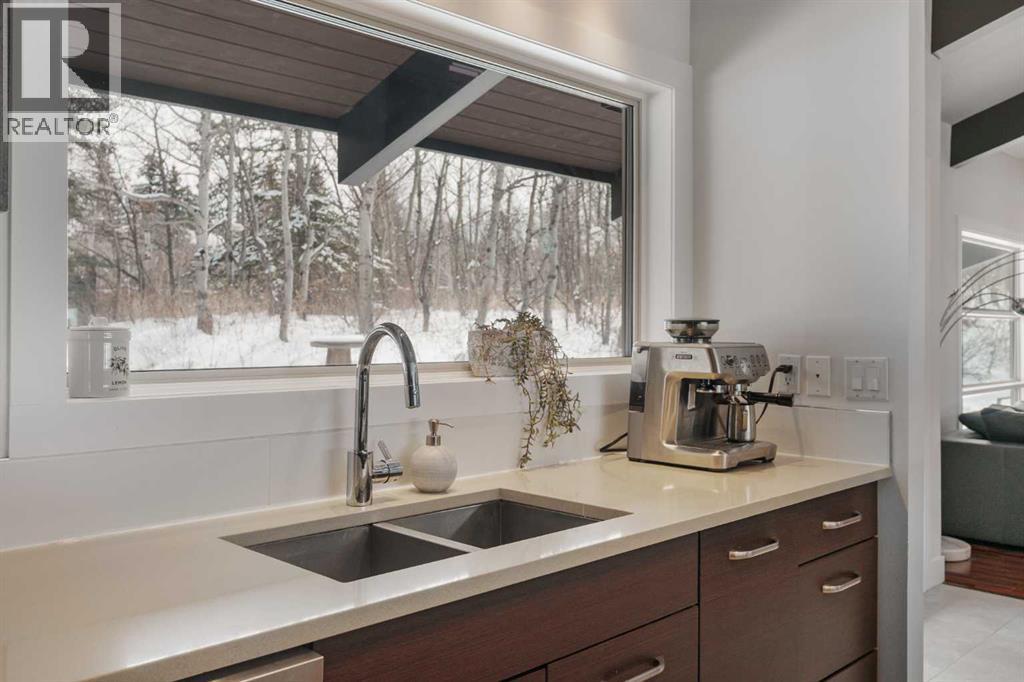 74 Artists View Drive, Rural Rocky View County, Alberta  T3Z 3N4 - Photo 12 - A2298747