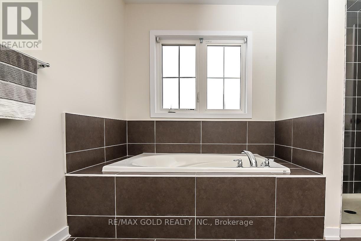 206 Crafter Crescent, Hamilton, Ontario  L8J 0J1 - Photo 33 - X12955834