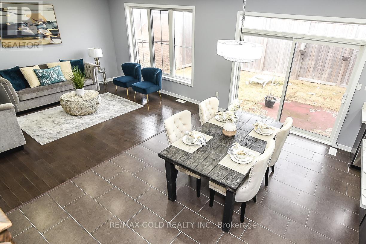 206 Crafter Crescent, Hamilton, Ontario  L8J 0J1 - Photo 8 - X12955834