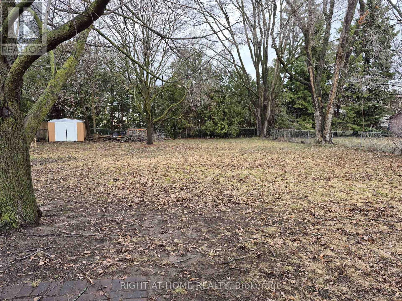 18 Gallacher Avenue, Richmond Hill, Ontario  L4E 2Y2 - Photo 13 - N12857878