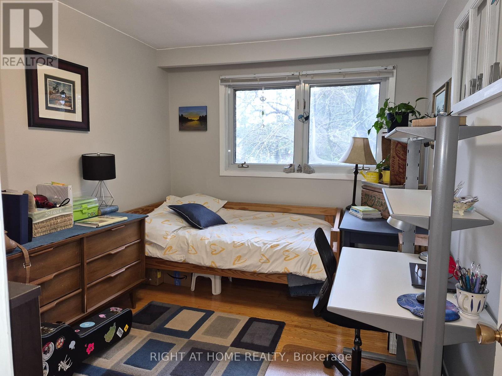 18 Gallacher Avenue, Richmond Hill, Ontario  L4E 2Y2 - Photo 9 - N12857878