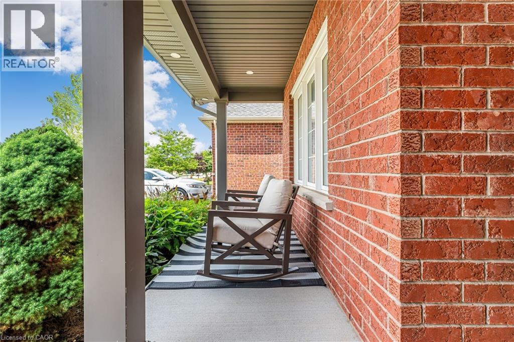 52 Clare Avenue, Welland, Ontario  L3C 0B7 - Photo 3 - 40817572