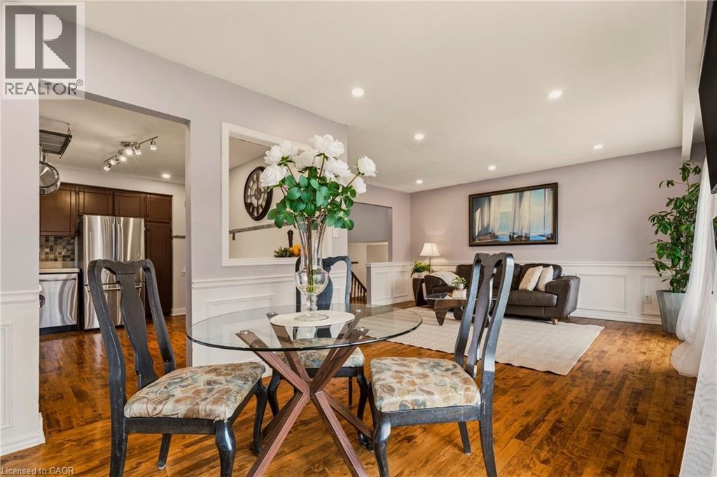 21 Milverton Close, Waterdown, Ontario  L8B 0B1 - Photo 10 - 40813217