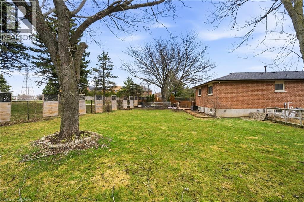 21 Milverton Close, Waterdown, Ontario  L8B 0B1 - Photo 33 - 40813217