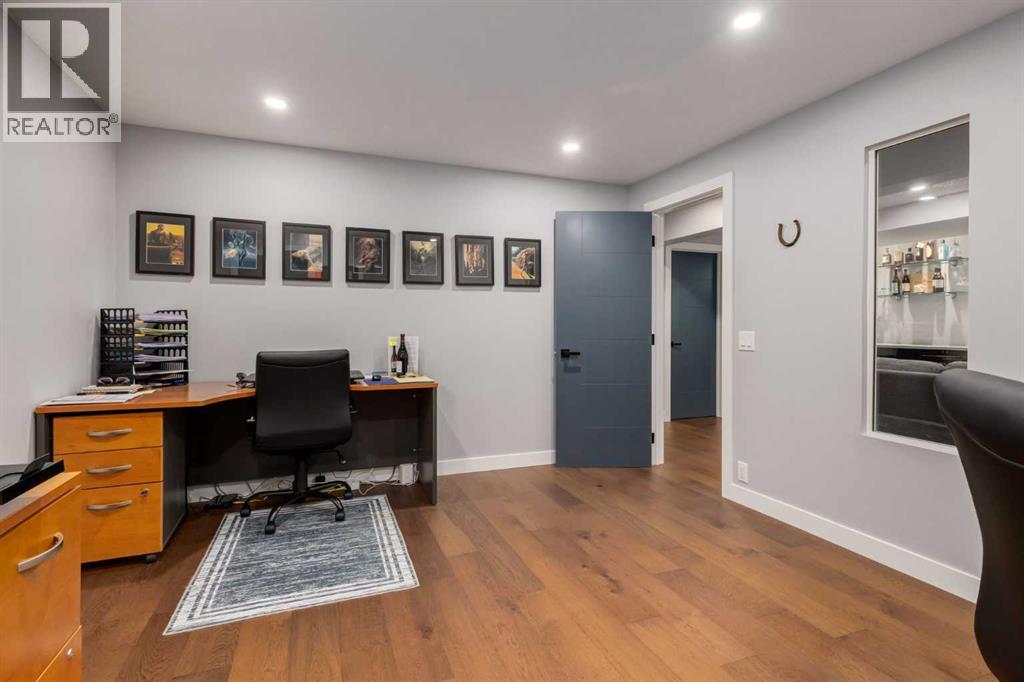 3223 Signal Hill Drive SW, Calgary, Alberta  T3H 3T4 - Photo 34 - A2297623