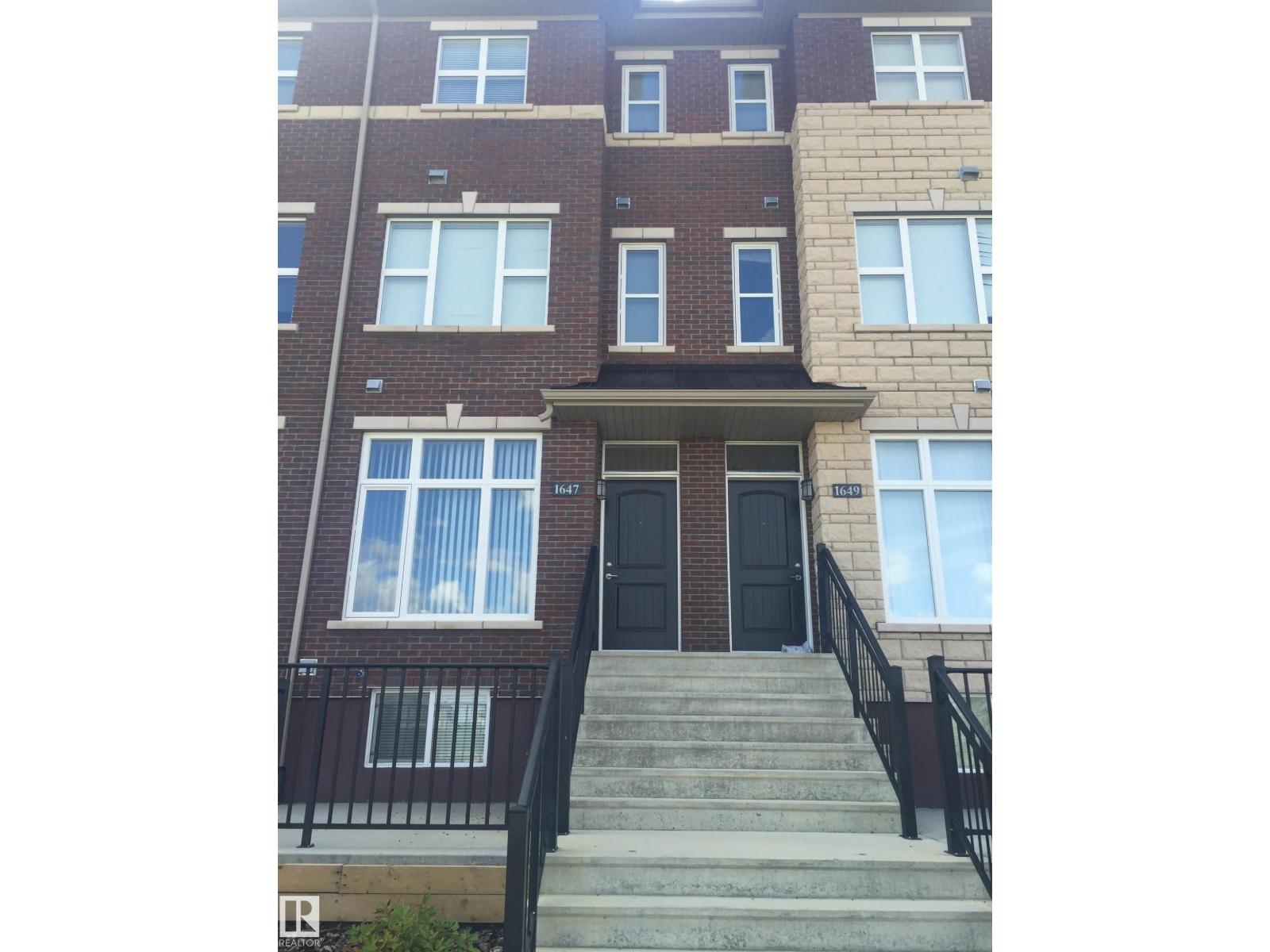 1649 Cunningham Wy Sw, Edmonton, Alberta  T6W 0V8 - Photo 2 - E4477402