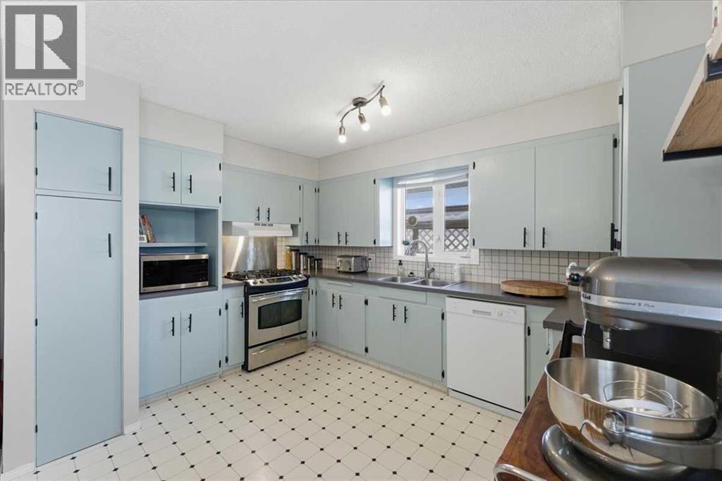 140 Waterloo Drive SW, Calgary, Alberta  T3C 3G3 - Photo 14 - A2297794