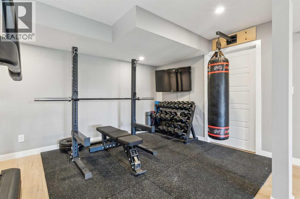 128 Sundown View, Cochrane, Alberta  T4C 2N9 - Photo 37 - A2298637