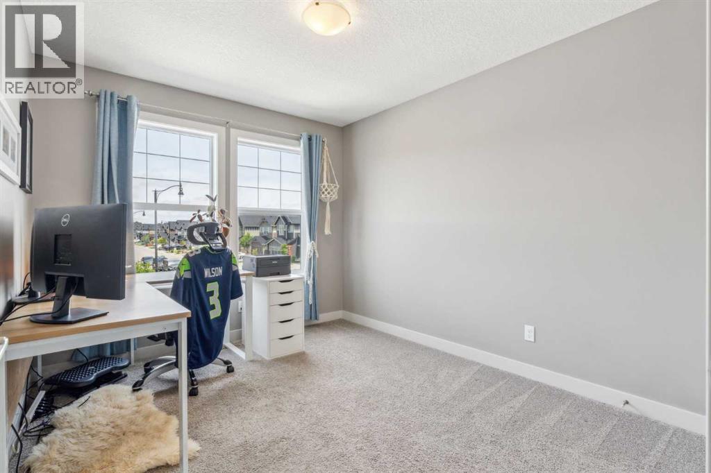 128 Sundown View, Cochrane, Alberta  T4C 2N9 - Photo 23 - A2298637