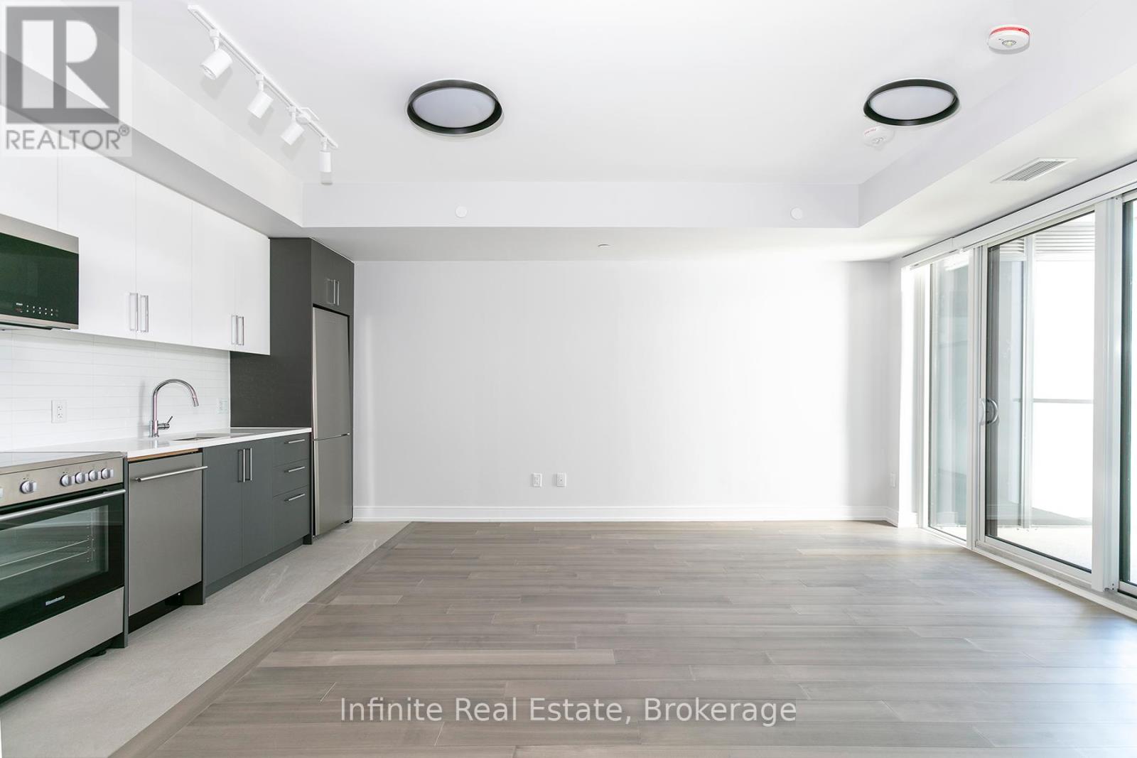 308 - 664 Spadina Avenue, Toronto, Ontario  M5S 2H7 - Photo 2 - C12891522