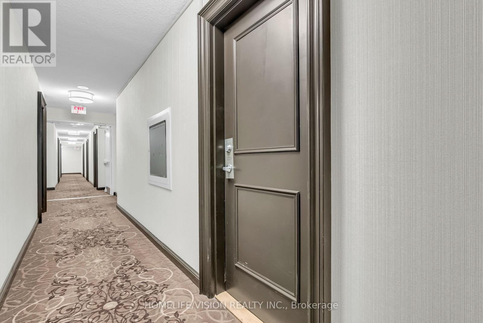 1229 - 28 Sommerset Way, Toronto, Ontario  M2N 6W7 - Photo 11 - C12946788