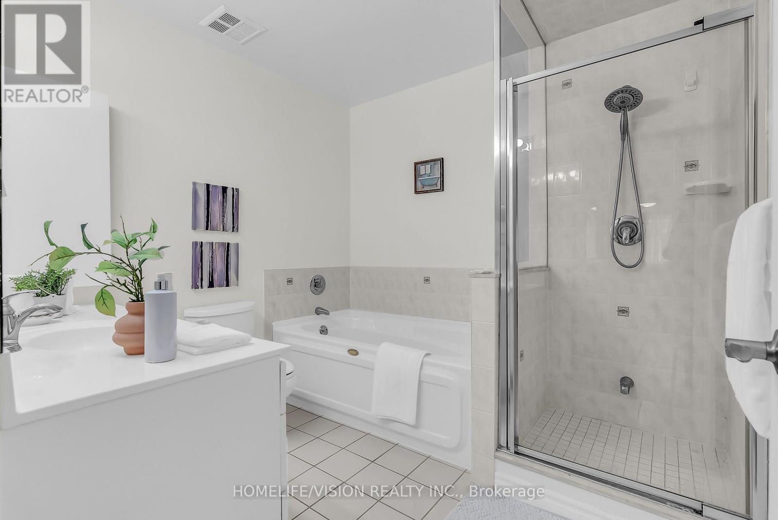 1229 - 28 Sommerset Way, Toronto, Ontario  M2N 6W7 - Photo 31 - C12946788