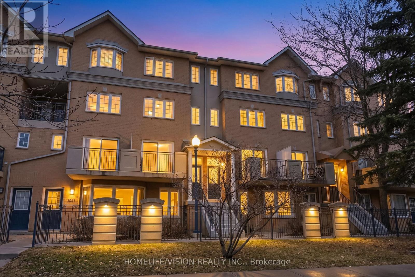 1229 - 28 Sommerset Way, Toronto, Ontario  M2N 6W7 - Photo 41 - C12946788