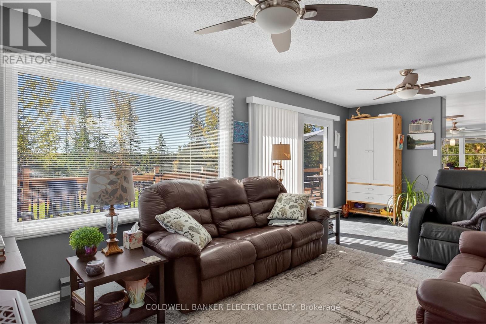 1352 County Rd 49 Road, Kawartha Lakes, Ontario  K0M 1A0 - Photo 14 - X12947458