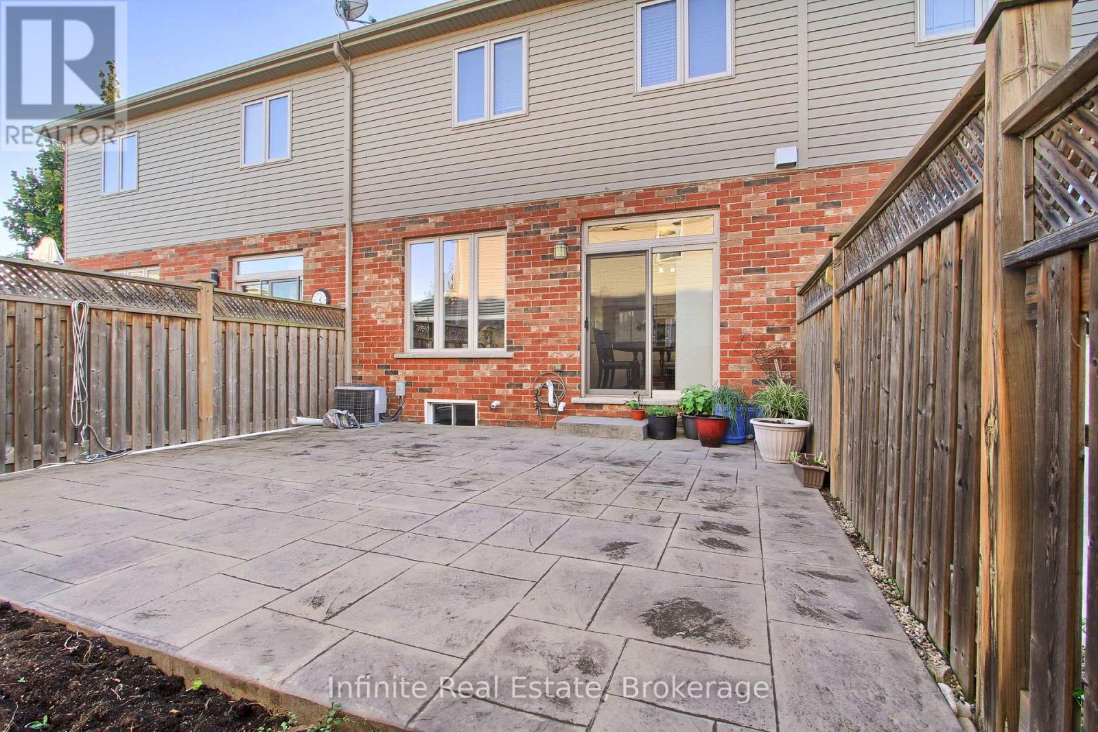 11 - 380 Lake Street, Grimsby, Ontario  L3M 0E8 - Photo 44 - X12700788