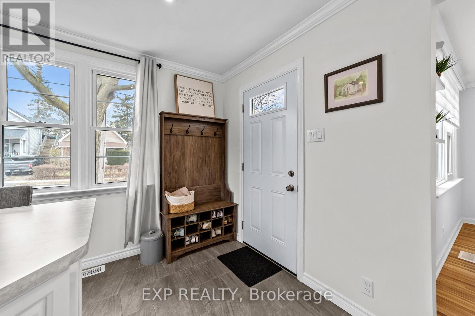 104 Barker Street, London East, Ontario  N5Y 1X7 - Photo 3 - X12948950