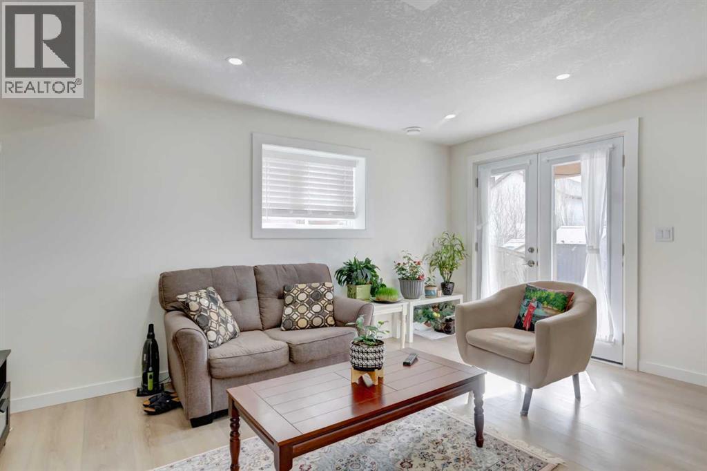 37 Royal Birch Landing NW, Calgary, Alberta  T3G 5R3 - Photo 26 - A2297307