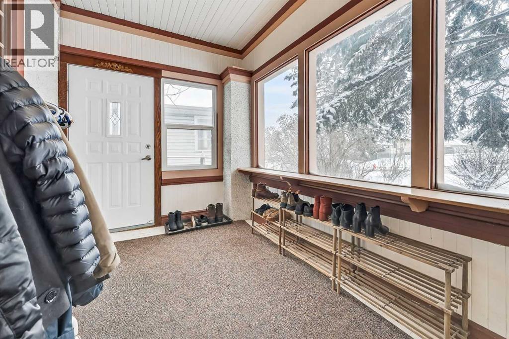 2713 9 Avenue SE, Calgary, Alberta  T2A 0B6 - Photo 4 - A2298624