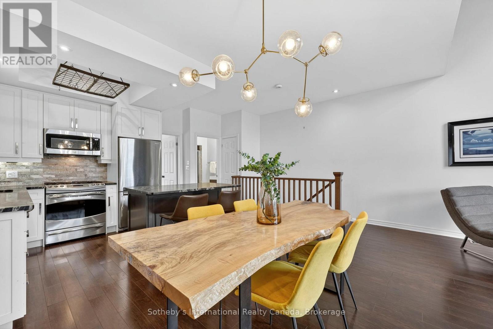 10 - 110 Kellie's Way, Blue Mountains, Ontario L9Y 0L6 - Photo 14 - X12955934