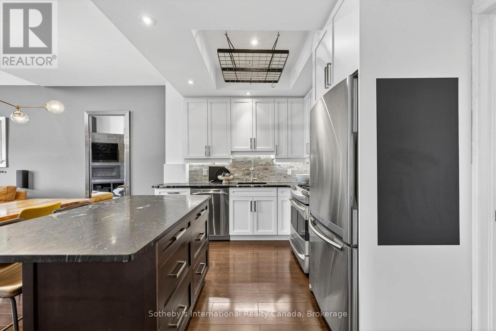 10 - 110 Kellie's Way, Blue Mountains, Ontario L9Y 0L6 - Photo 16 - X12955934