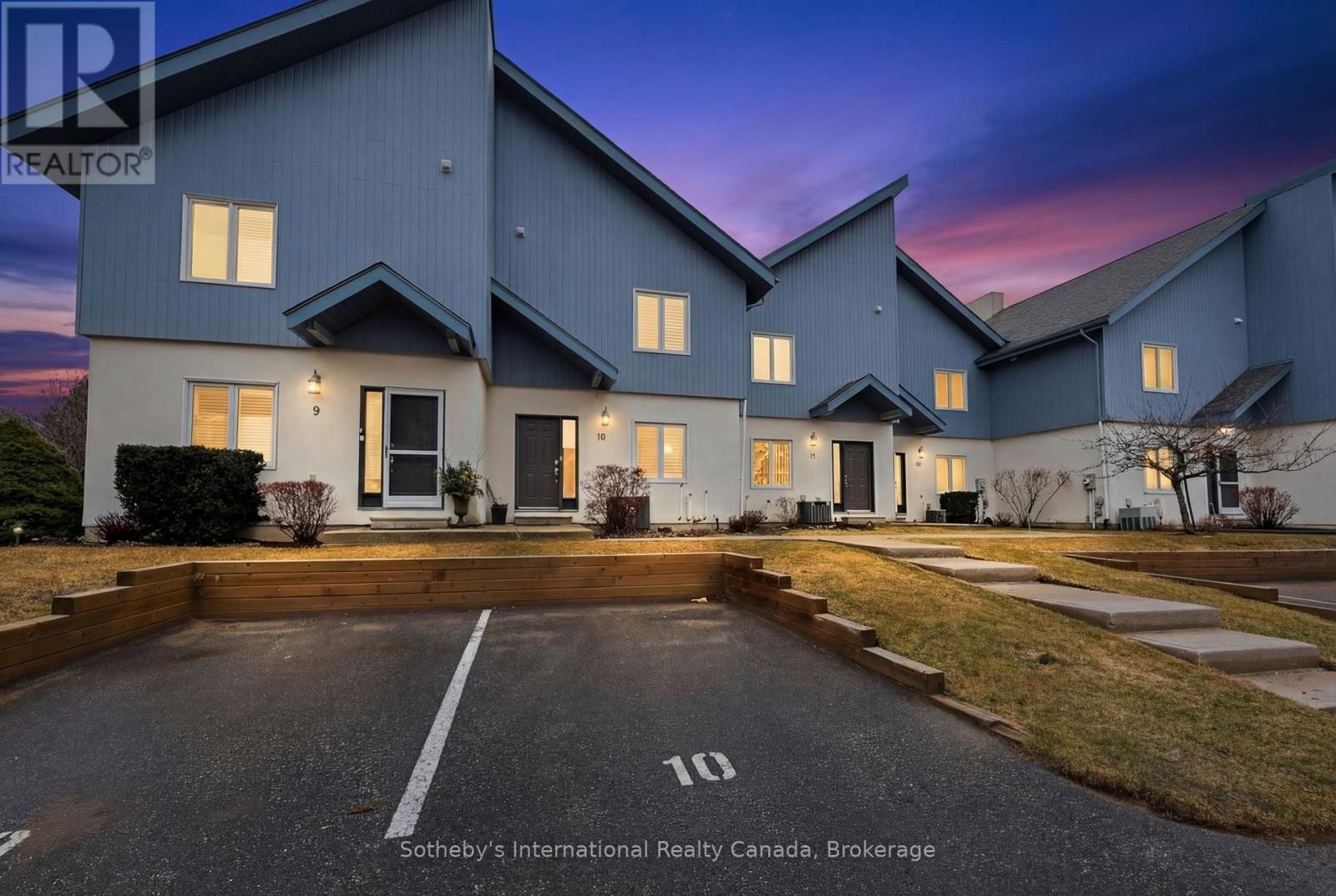 10 - 110 Kellie's Way, Blue Mountains, Ontario L9Y 0L6 - Photo 2 - X12955934