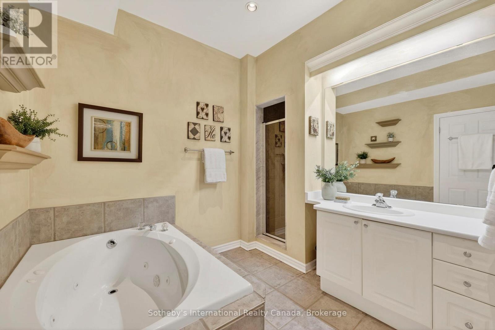 10 - 110 Kellie's Way, Blue Mountains, Ontario L9Y 0L6 - Photo 30 - X12955934