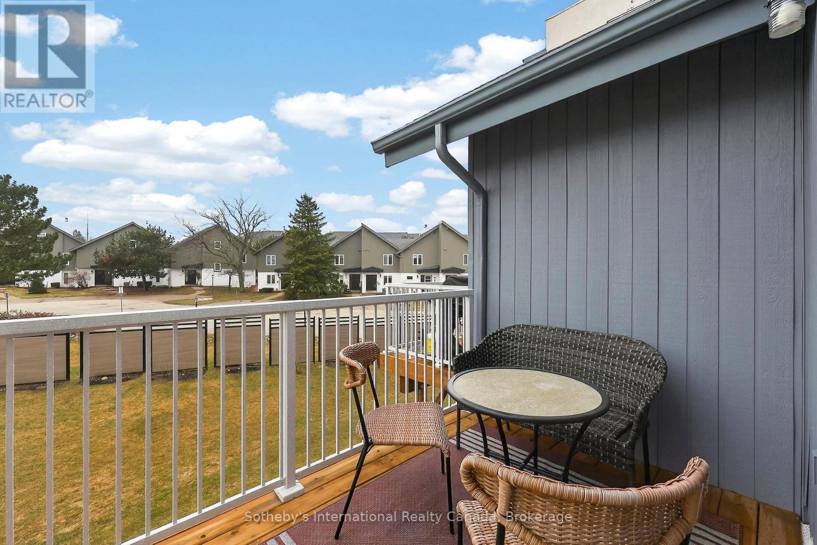 10 - 110 Kellie's Way, Blue Mountains, Ontario L9Y 0L6 - Photo 36 - X12955934