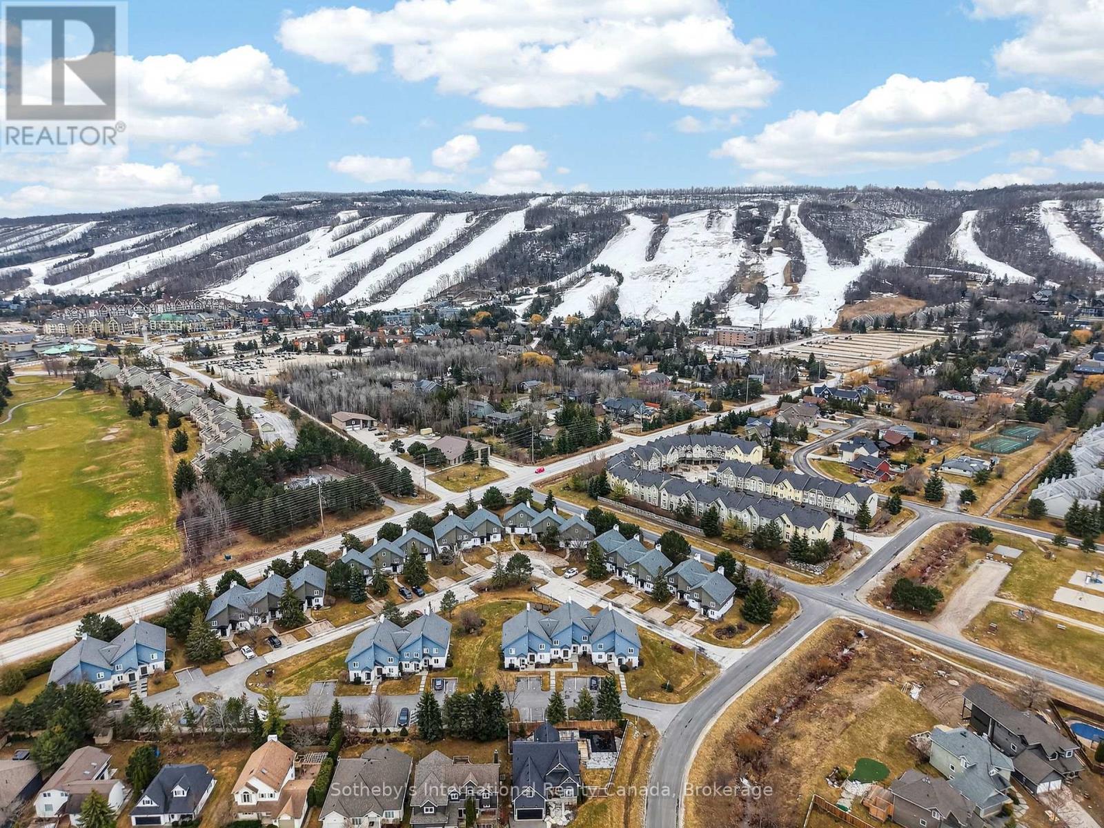 10 - 110 Kellie's Way, Blue Mountains, Ontario L9Y 0L6 - Photo 43 - X12955934