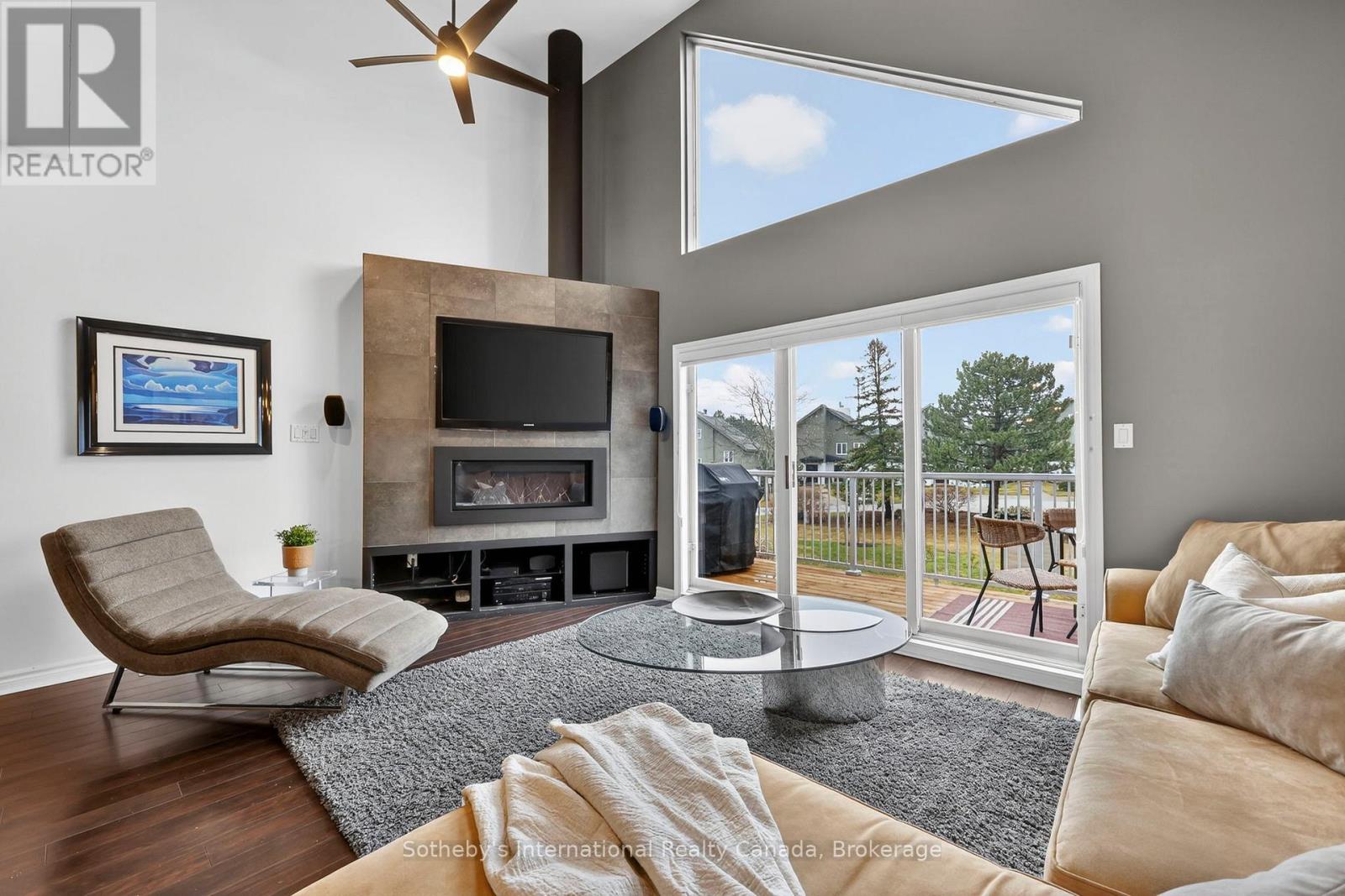 10 - 110 Kellie's Way, Blue Mountains, Ontario L9Y 0L6 - Photo 6 - X12955934