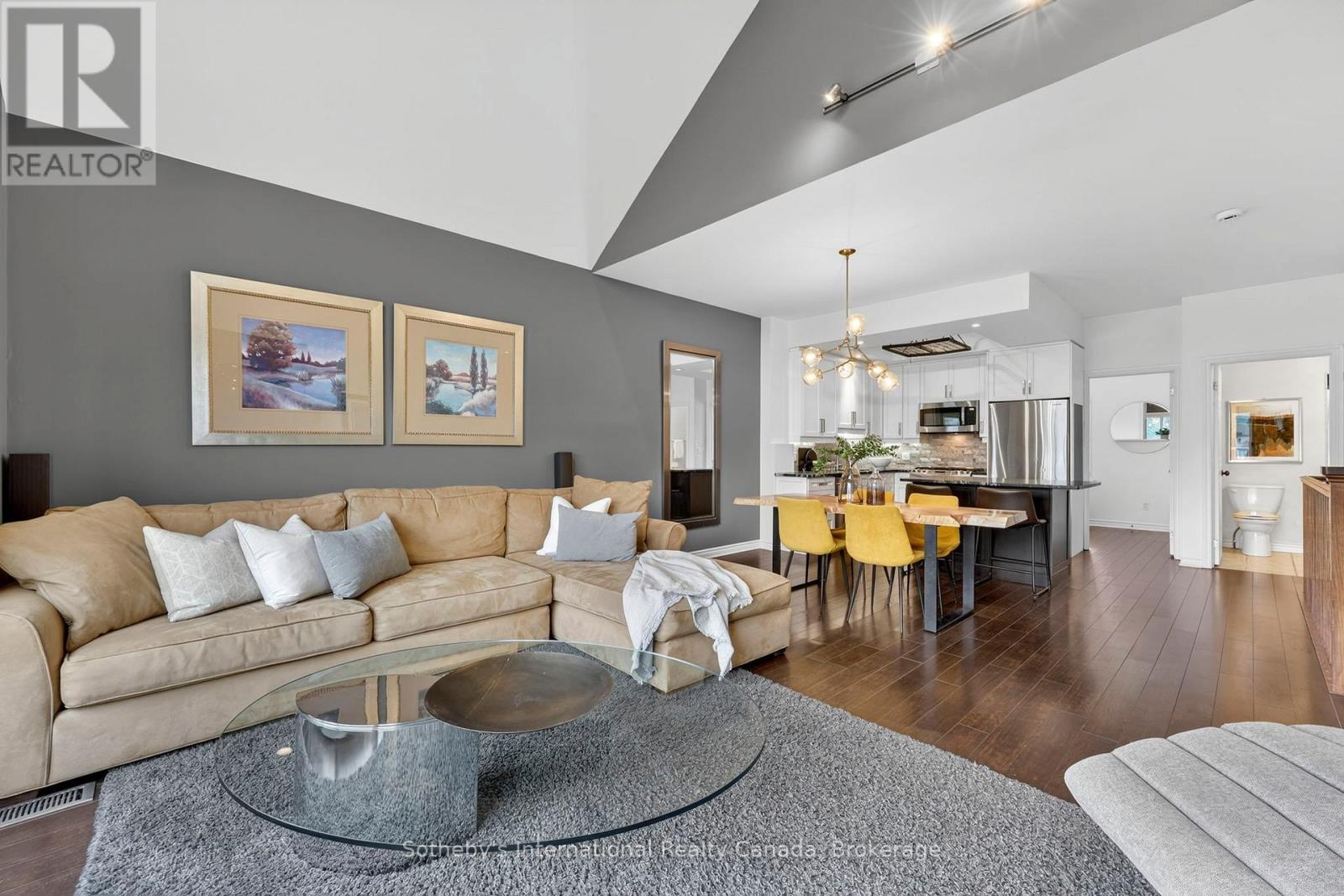 10 - 110 Kellie's Way, Blue Mountains, Ontario L9Y 0L6 - Photo 8 - X12955934