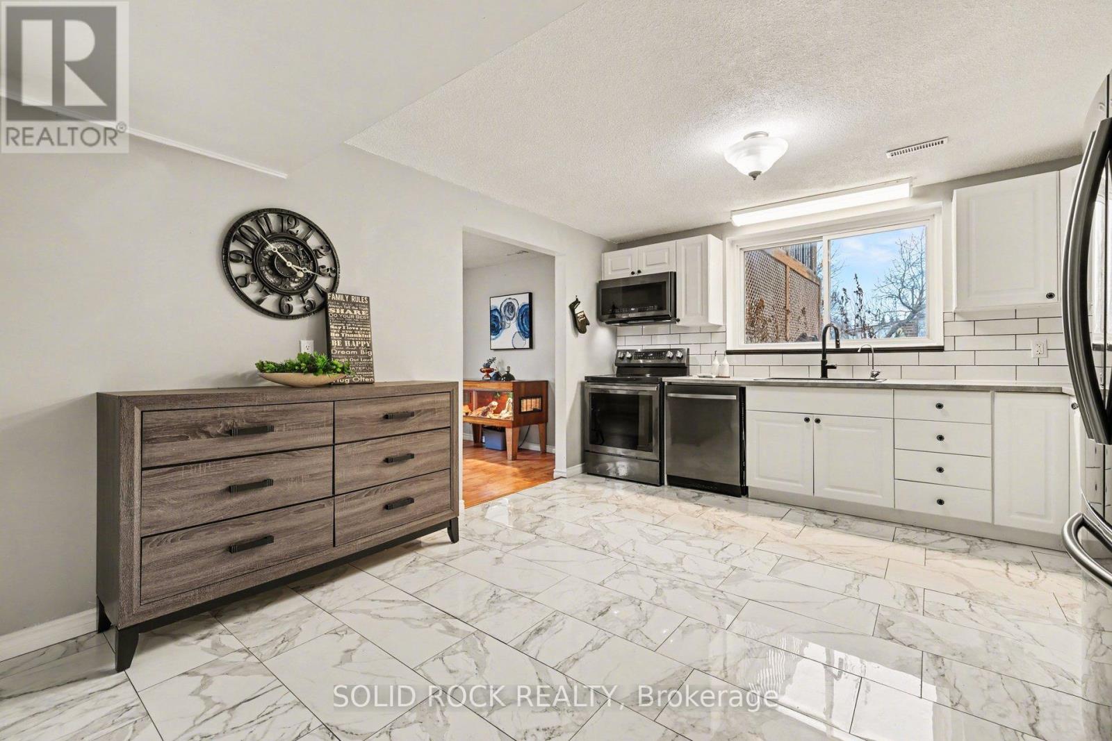 7 Leeds Street, Smiths Falls, Ontario  K7A 2M6 - Photo 24 - X12955894