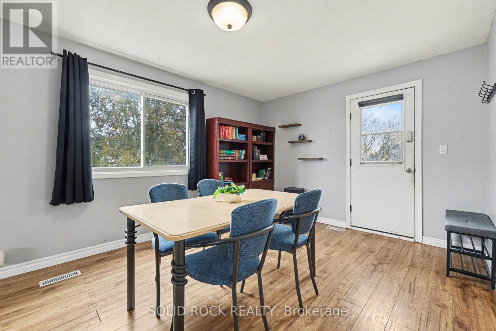 7 Leeds Street, Smiths Falls, Ontario  K7A 2M6 - Photo 7 - X12955894