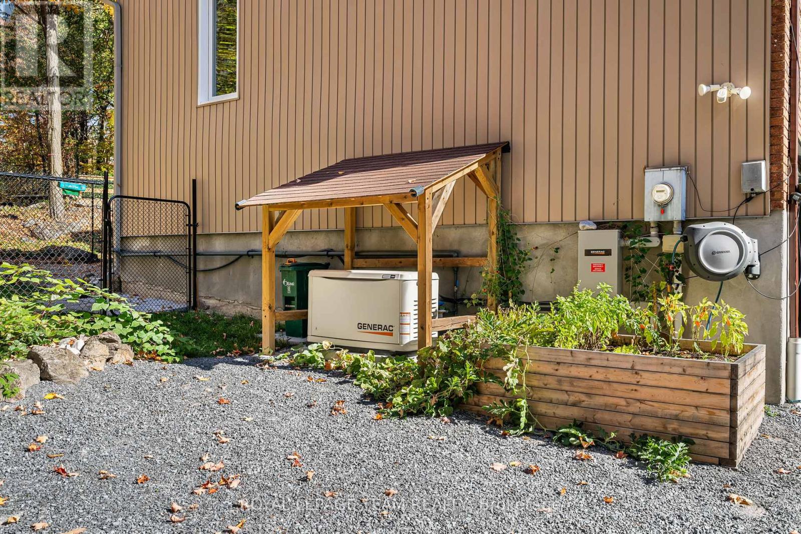 1783 Old Carp Road, Ottawa, Ontario  K0A 1L0 - Photo 8 - X12955926