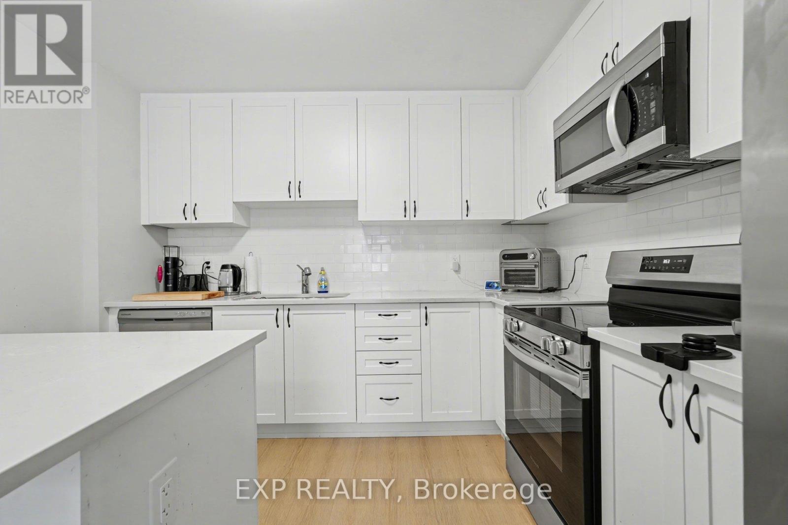 249 David Lewis Private, Ottawa, Ontario  K4A 1C4 - Photo 12 - X12955936