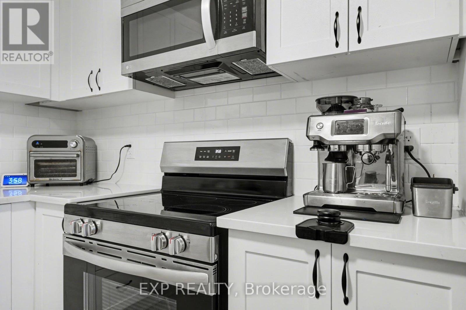 249 David Lewis Private, Ottawa, Ontario  K4A 1C4 - Photo 13 - X12955936