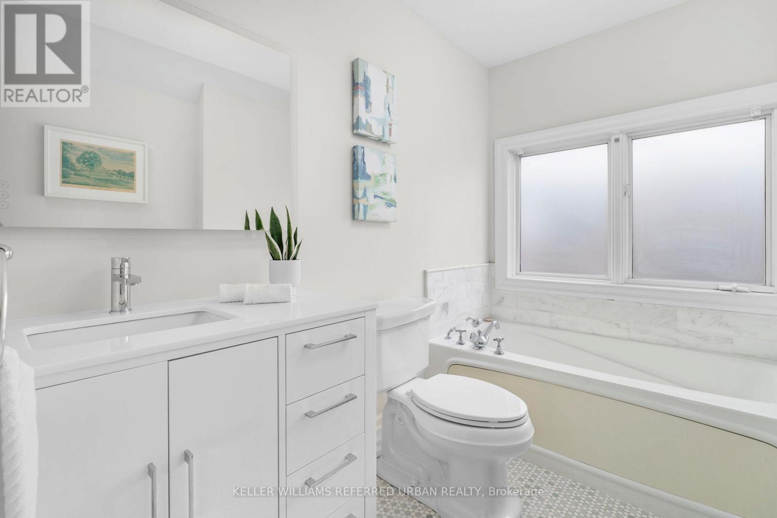 23 East York Avenue, Toronto, Ontario  M4K 3Z8 - Photo 33 - E12955892