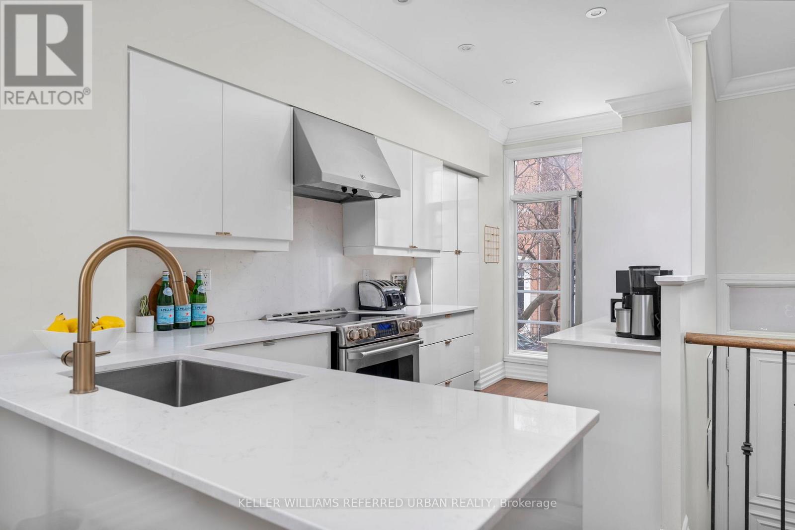 23 East York Avenue, Toronto, Ontario  M4K 3Z8 - Photo 7 - E12955892