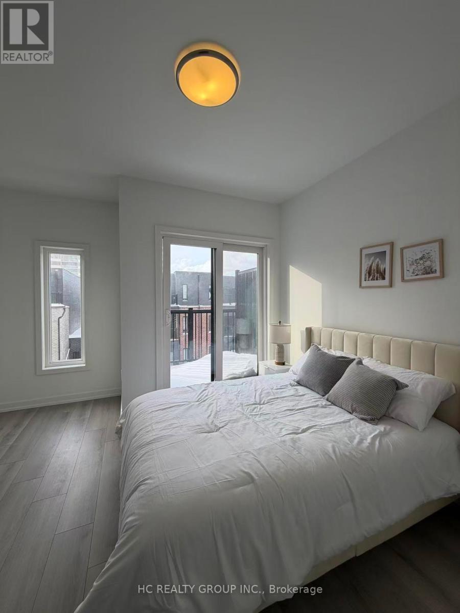 23 Calamint Lane, Toronto, Ontario  M1W 2H1 - Photo 7 - E12955932