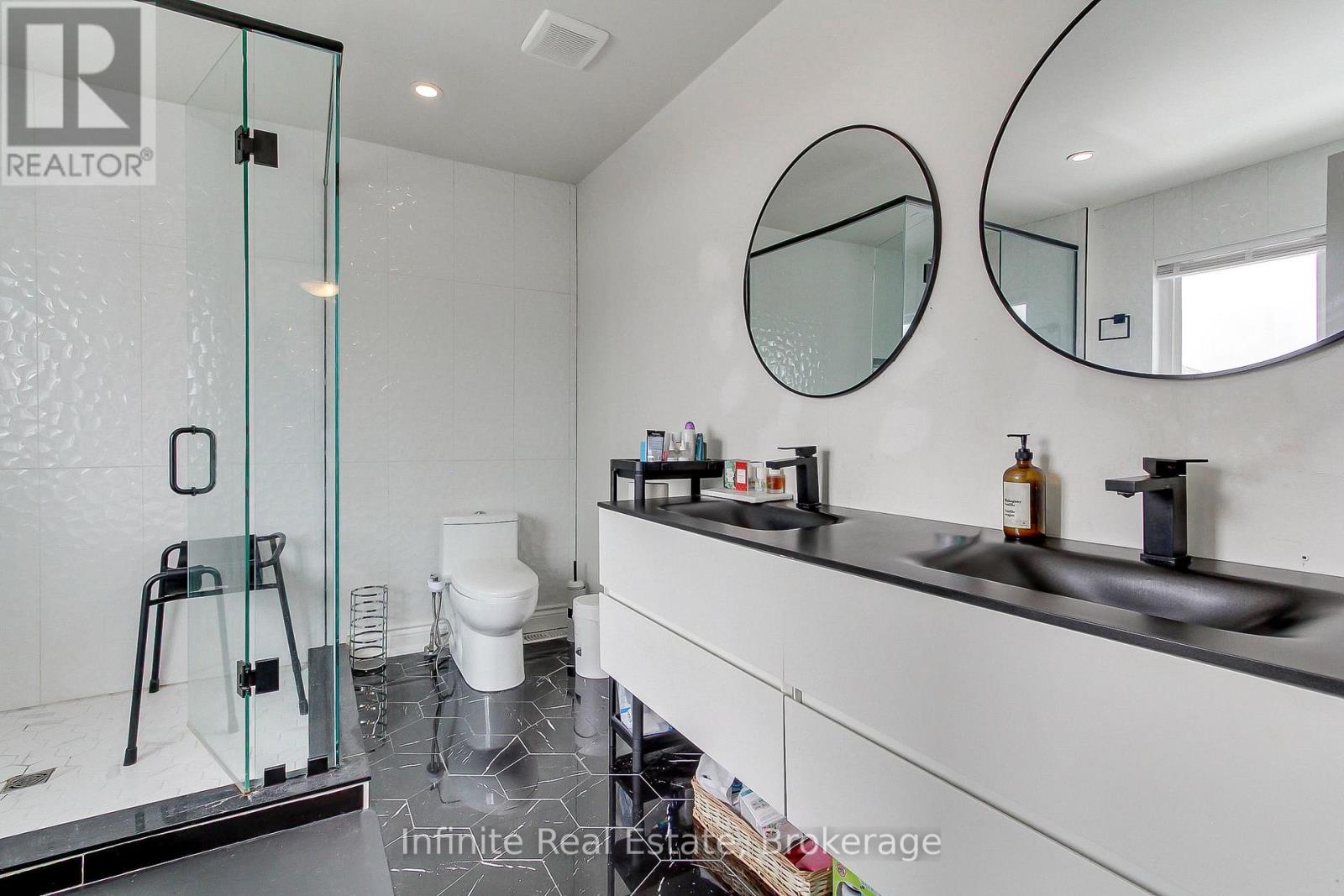 27 Selby Crescent, Bradford West Gwillimbury, Ontario  L3Z 0V4 - Photo 33 - N12859668