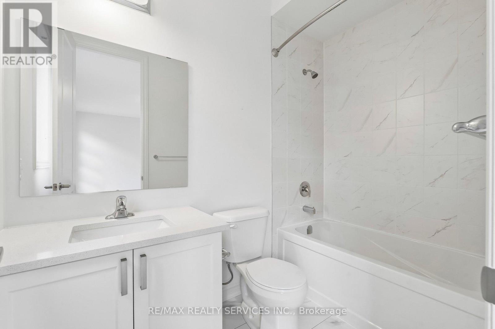 25 Bellflower Crescent, Adjala-Tosorontio, Ontario  L0G 1W0 - Photo 37 - N12926222