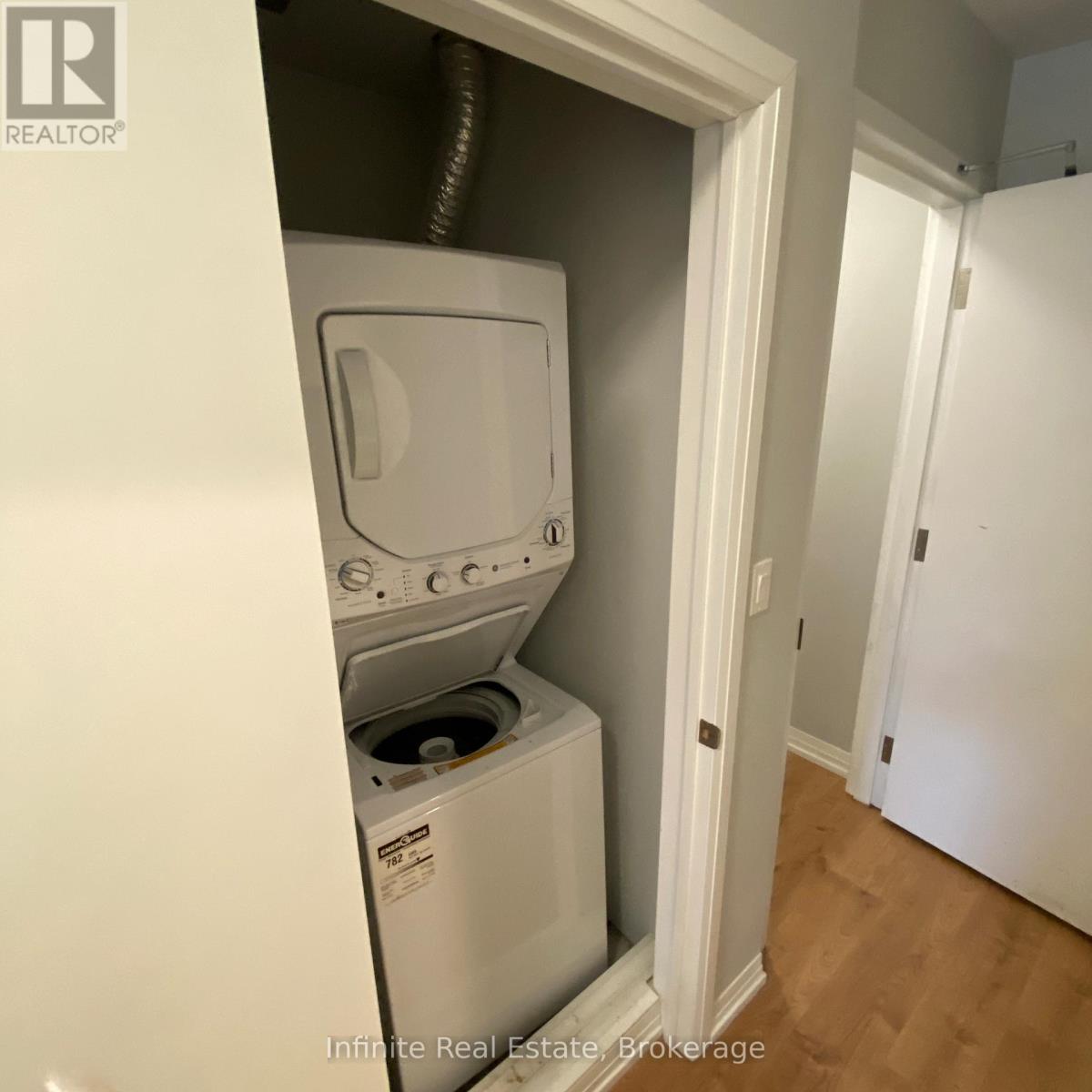 310 - 400 The East Mall, Toronto, Ontario M9B 3Z9 - Photo 8 - W12734838