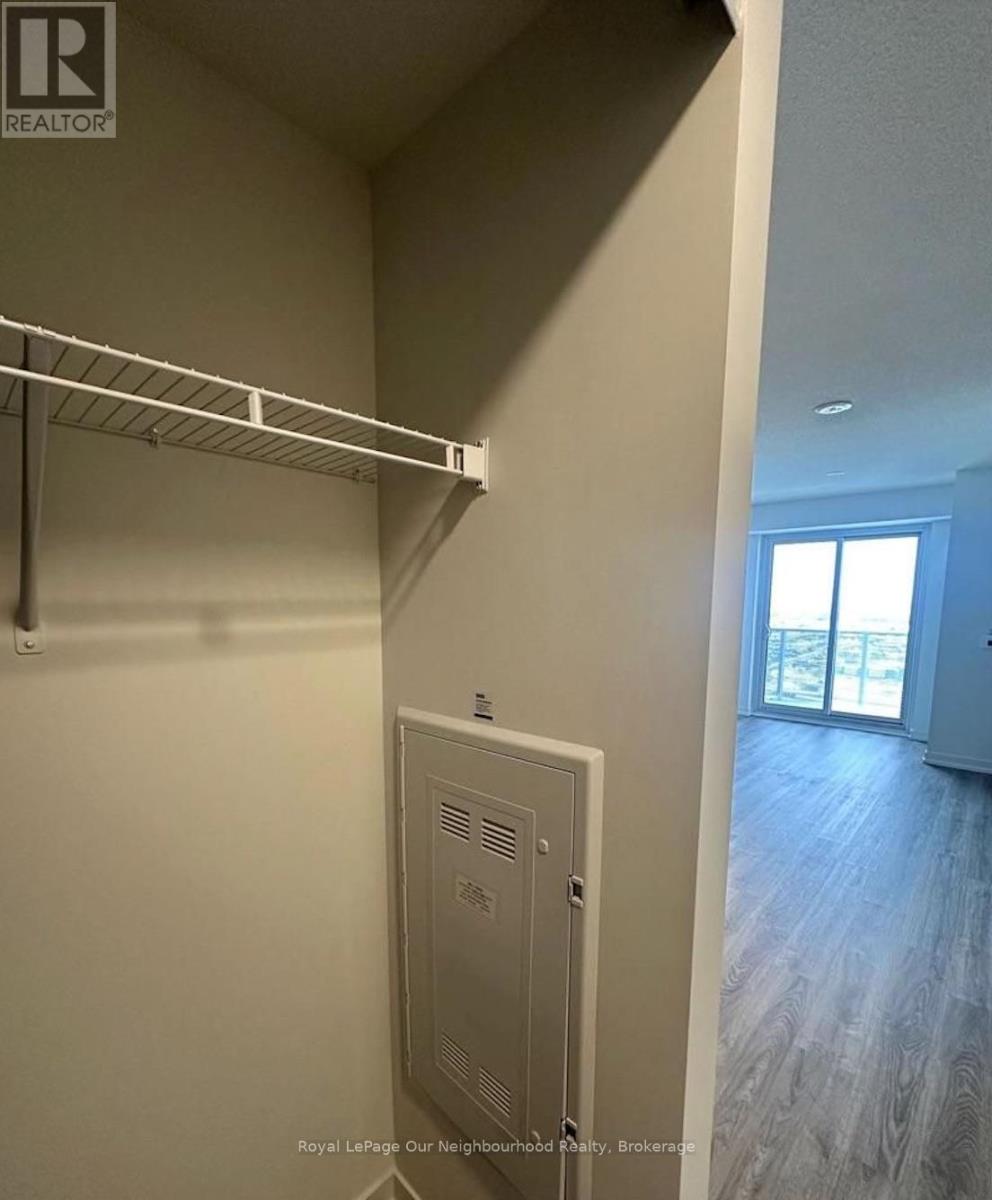 3810 - 195 Commerce Street, Vaughan, Ontario L4K 0P9 - Photo 7 - N12955906