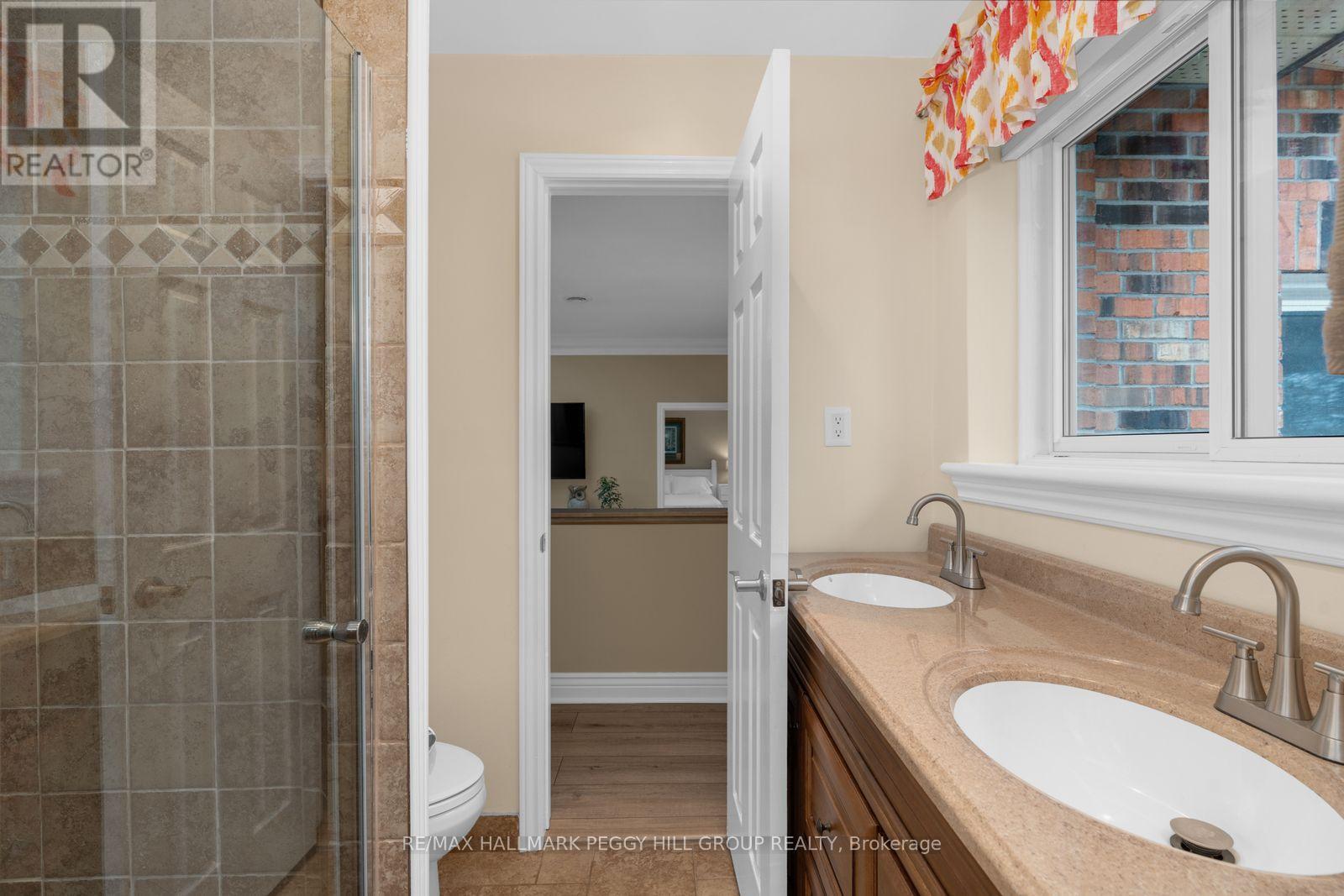 1341 Old Barrie Road W, Oro-Medonte, Ontario  L0L 2L0 - Photo 13 - S12955890