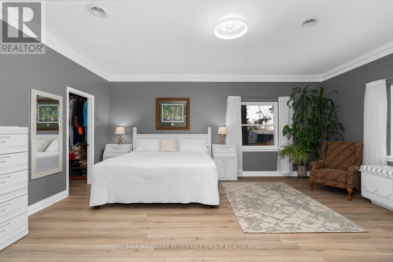 1341 Old Barrie Road W, Oro-Medonte, Ontario  L0L 2L0 - Photo 8 - S12955890