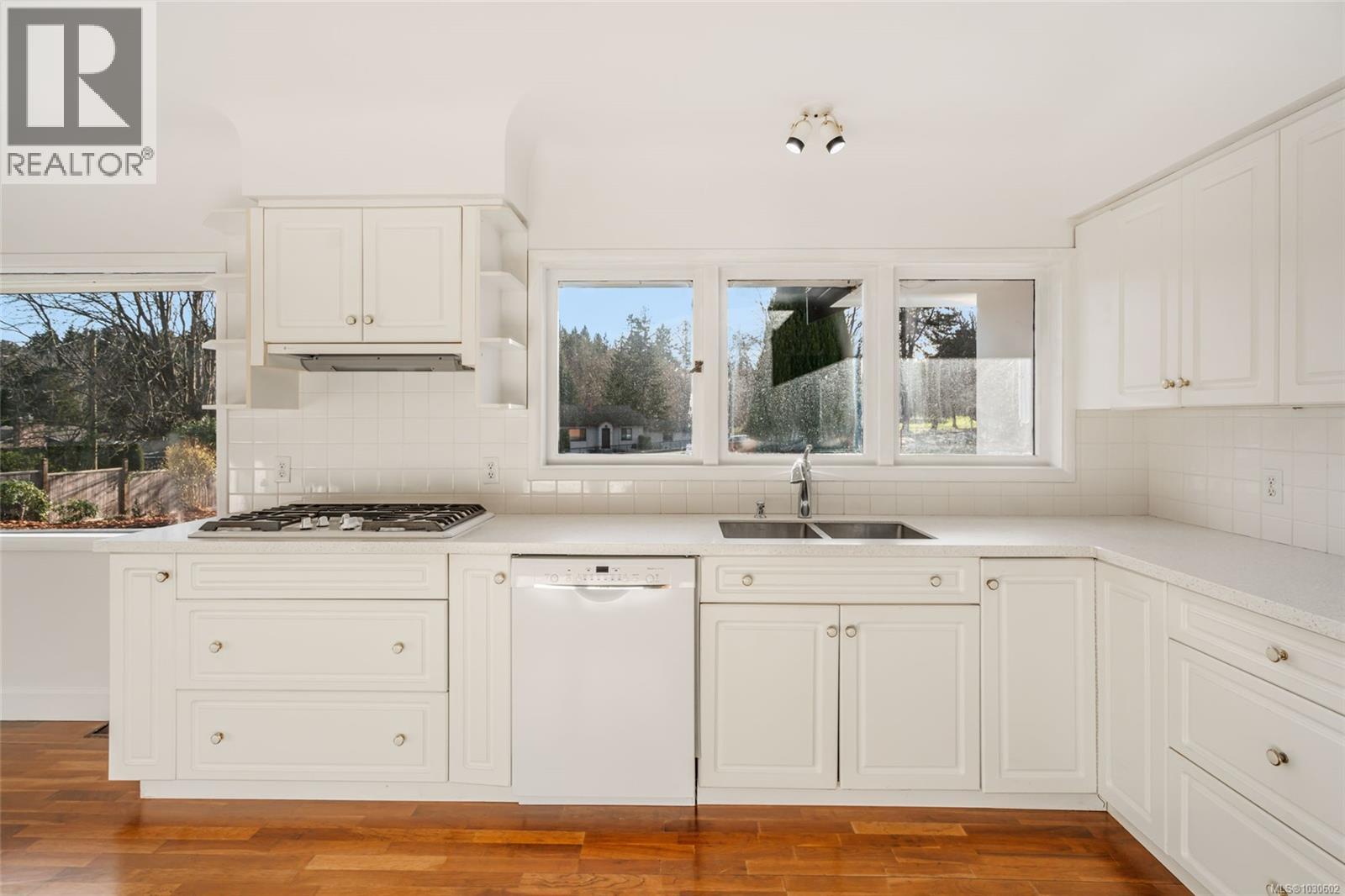 441 Memorial Ave, Qualicum Beach, British Columbia  V9K 1G8 - Photo 23 - 1030602