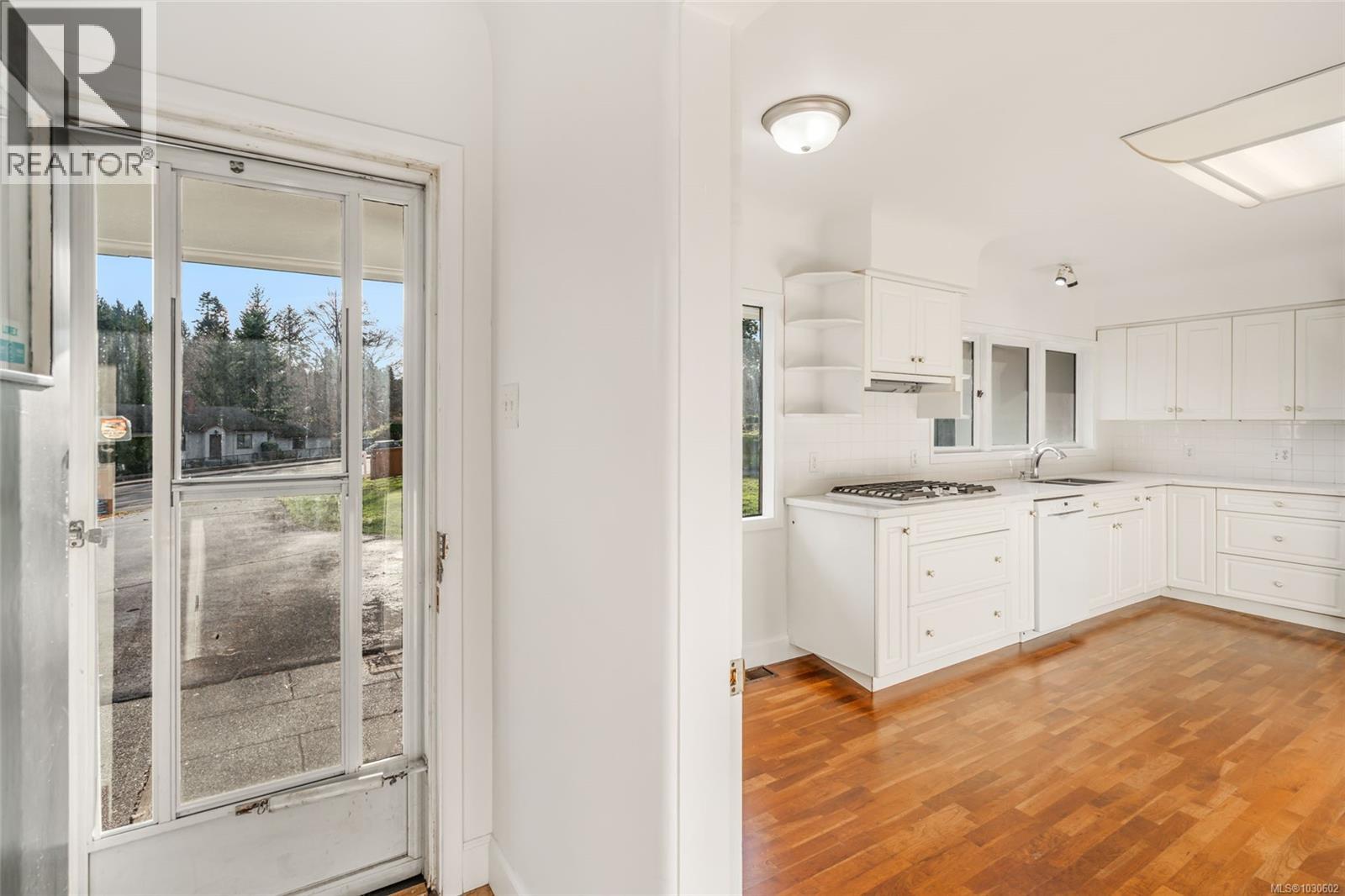 441 Memorial Ave, Qualicum Beach, British Columbia  V9K 1G8 - Photo 22 - 1030602