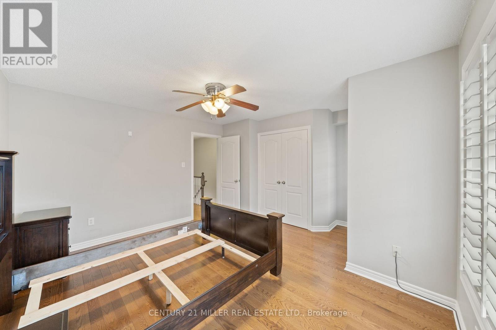 16 James Stock Path, Toronto, Ontario M8Z 6C6 - Photo 21 - W12955904