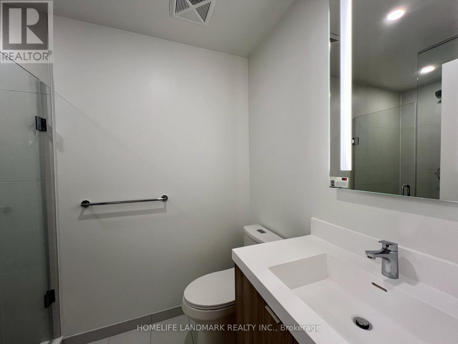 1302 - 60 Central Park Roadway, Toronto, Ontario M9A 0E6 - Photo 11 - W12955946