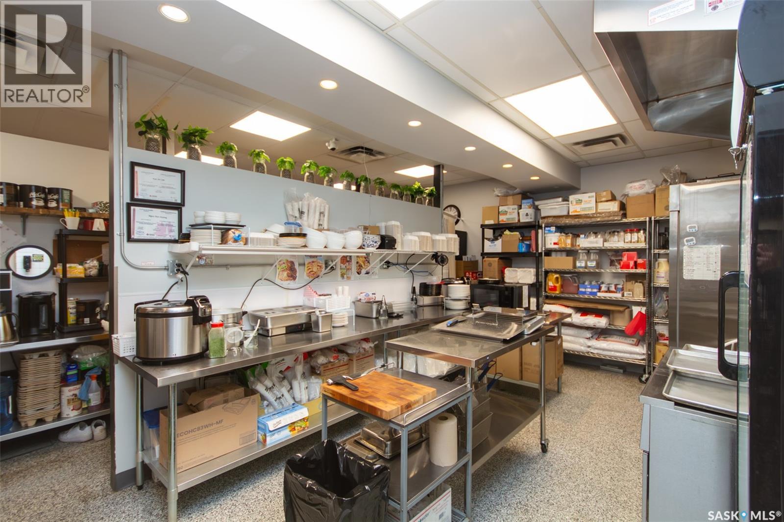 Bay C 1642 100th Street, North Battleford, Saskatchewan  S9A 0W6 - Photo 9 - SK031980