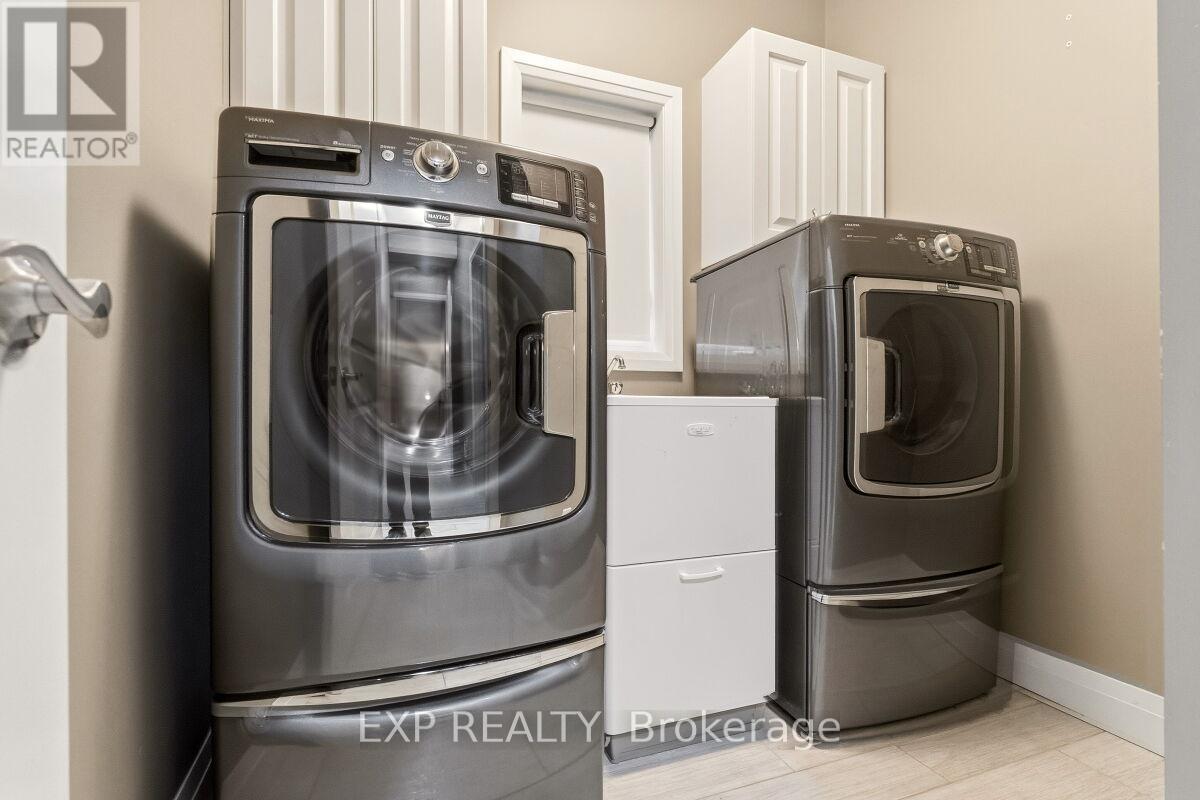 2091 Cherrywood Trail E, London North, Ontario  N6H 0C8 - Photo 16 - X12955902